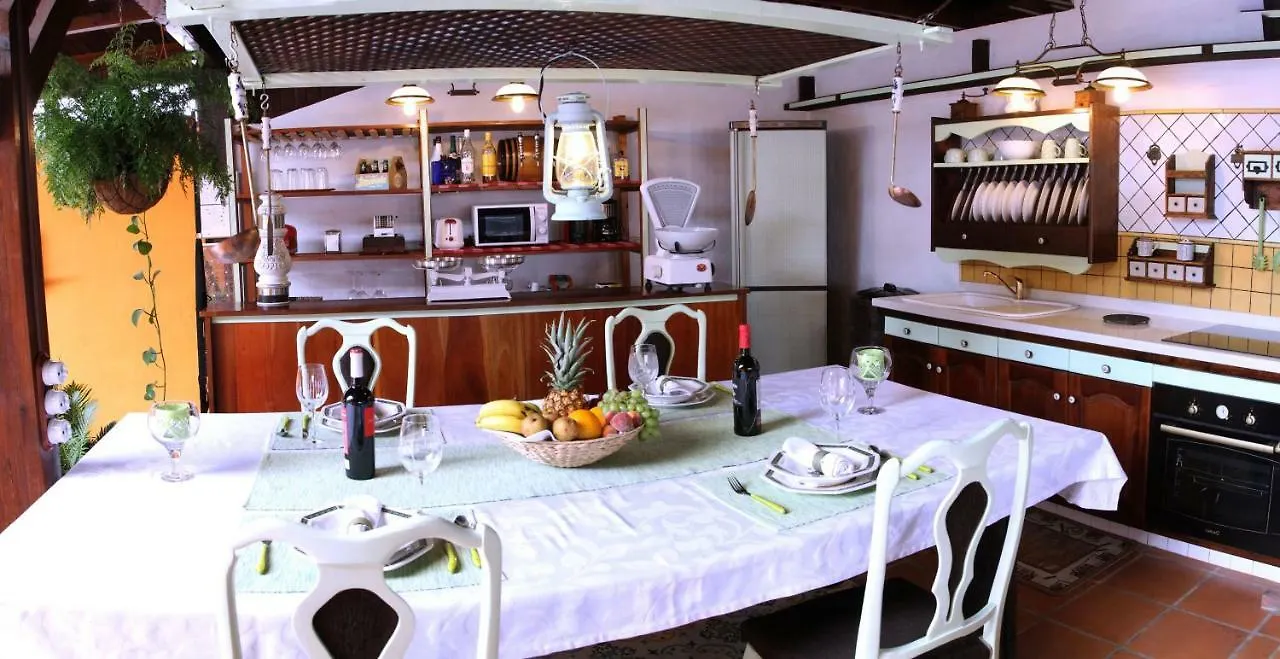 Villa Spa Las Tinajas Triquivijate
